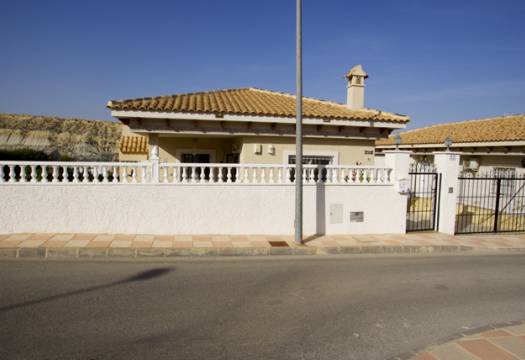 frontview-detached-villa-bigastro-orihuela