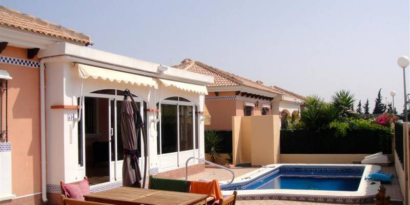 Buy Resale Detached Villa in Los Montesinos Costa Blanca South