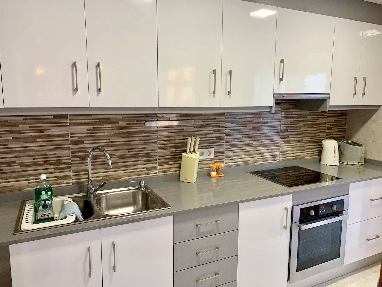 Apartment in Torrelamata - Image 2