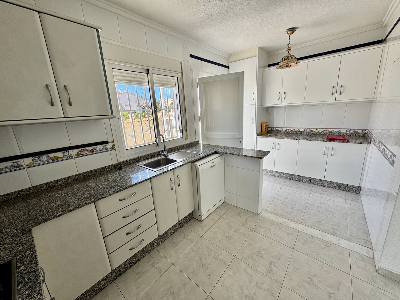 Villa in Ciudad Quesada - view 1