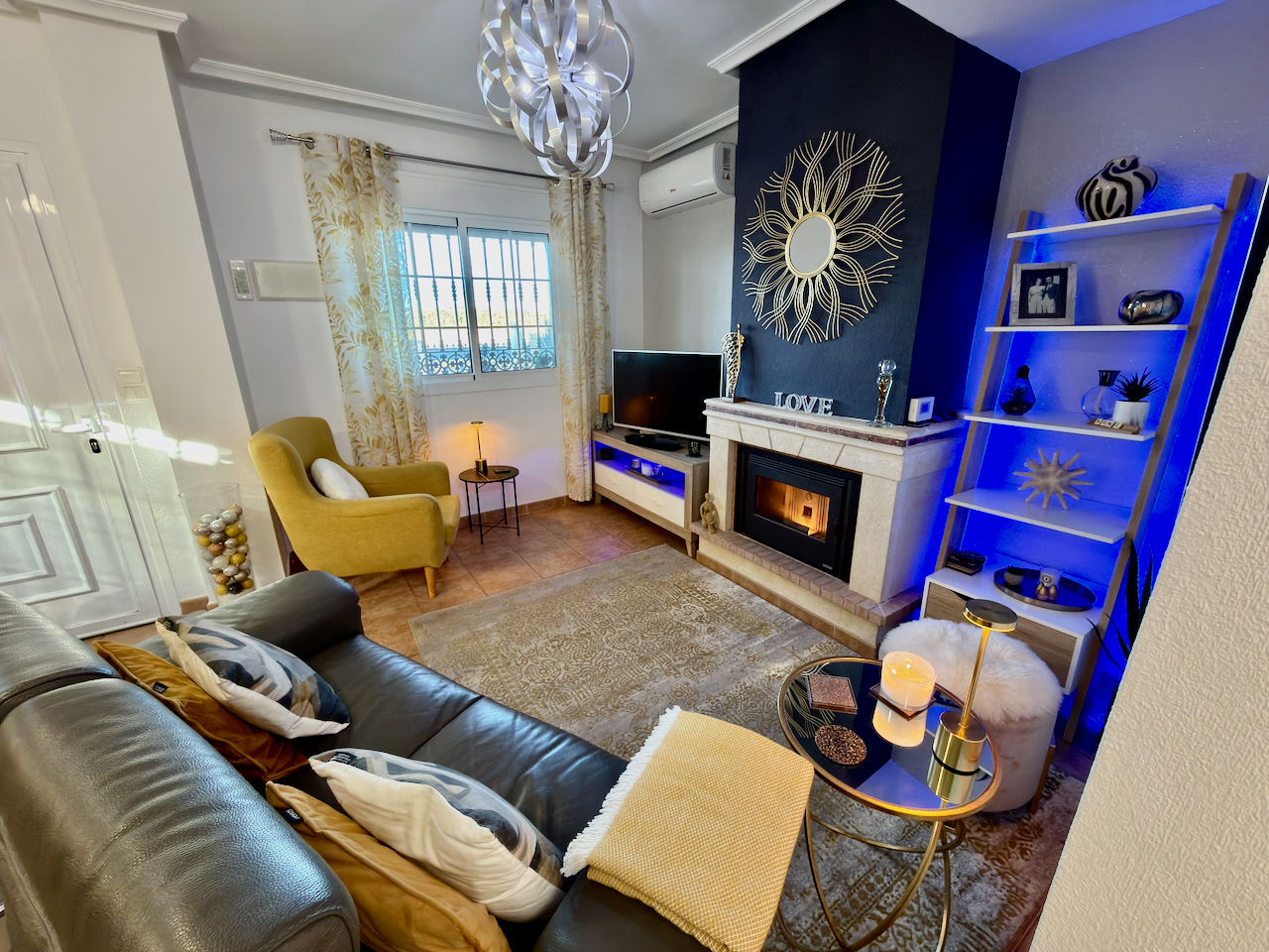 Villa in Guardamar del Segura - Image 4