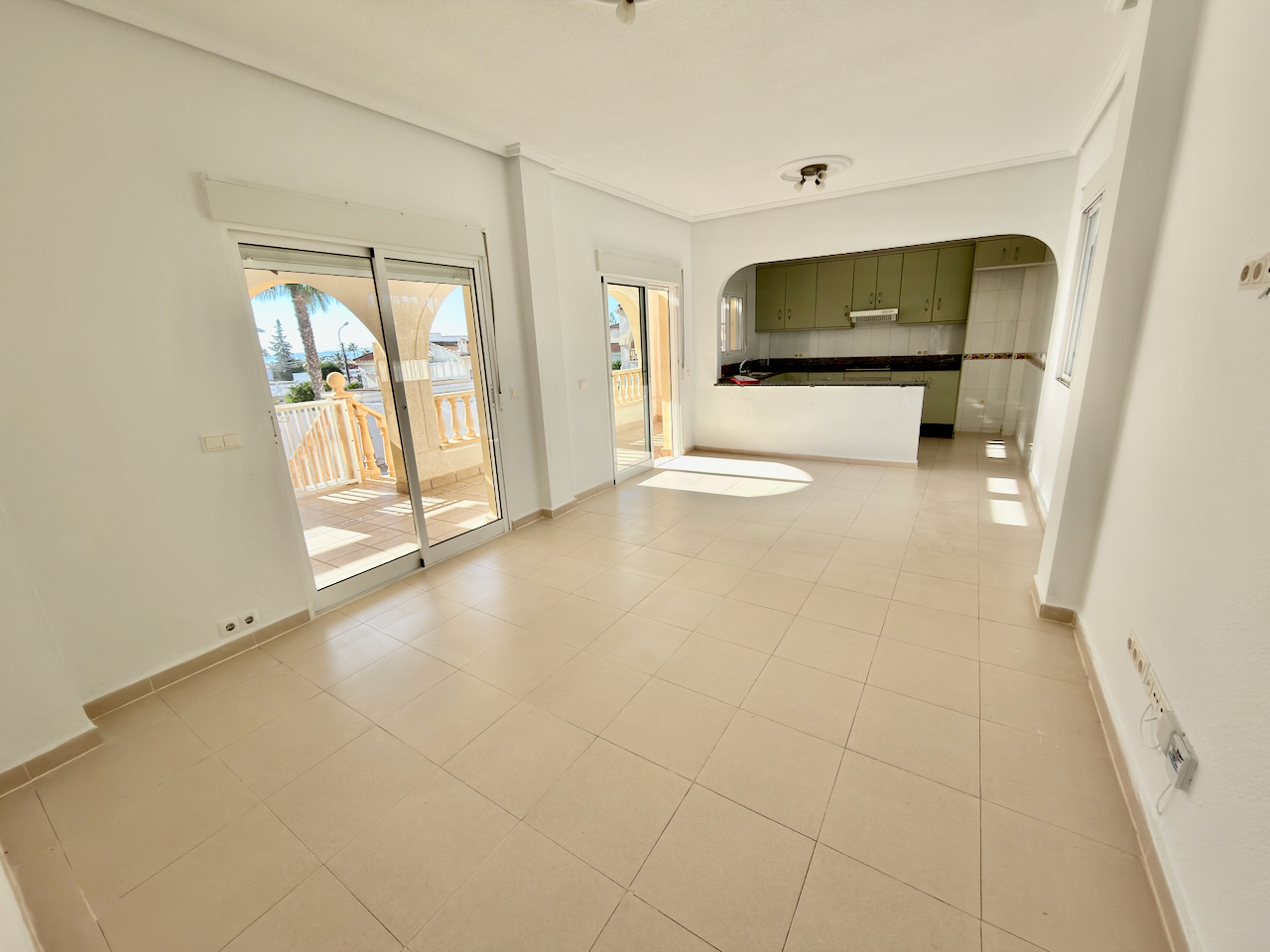 Villa in Ciudad Quesada - Image 2