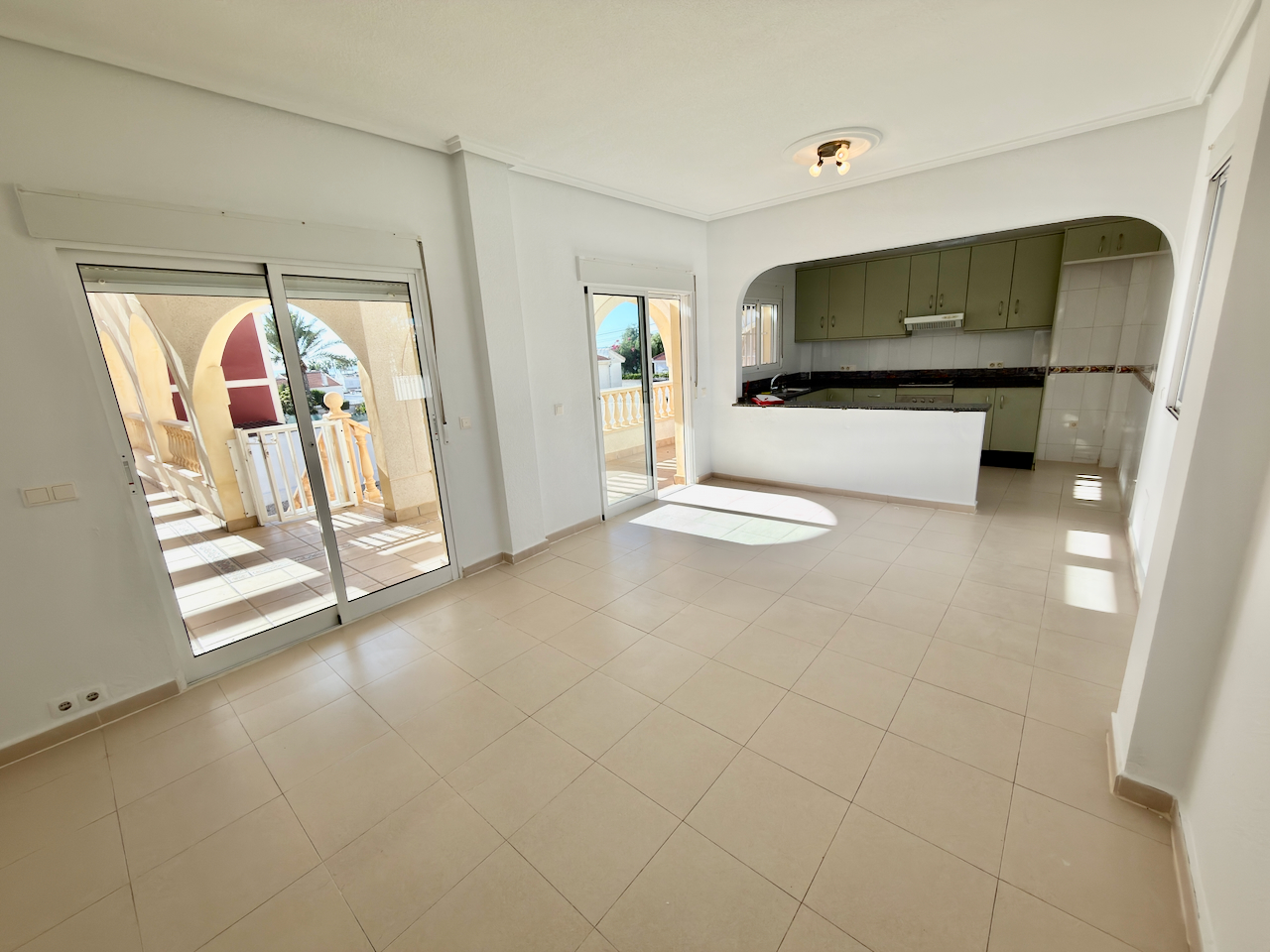 Villa in Ciudad Quesada - Image 4