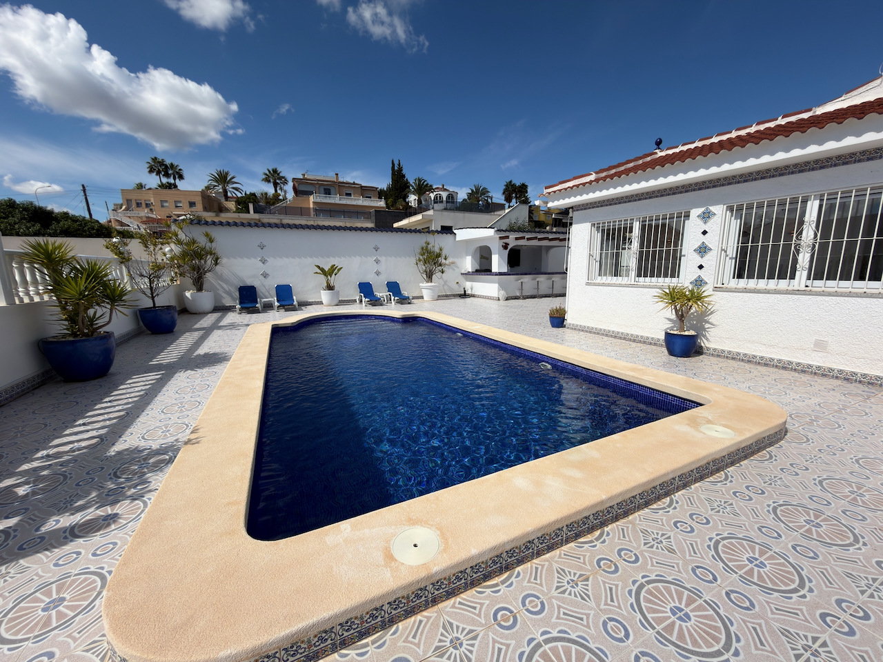 Villa in Ciudad Quesada - Image 2