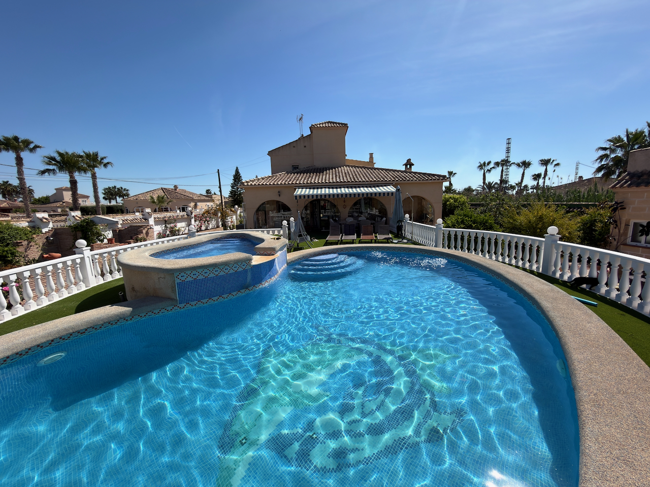 House in Catral - view 1