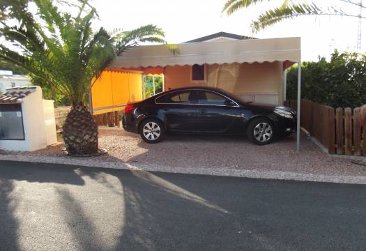 Resale - Villa - Albatera