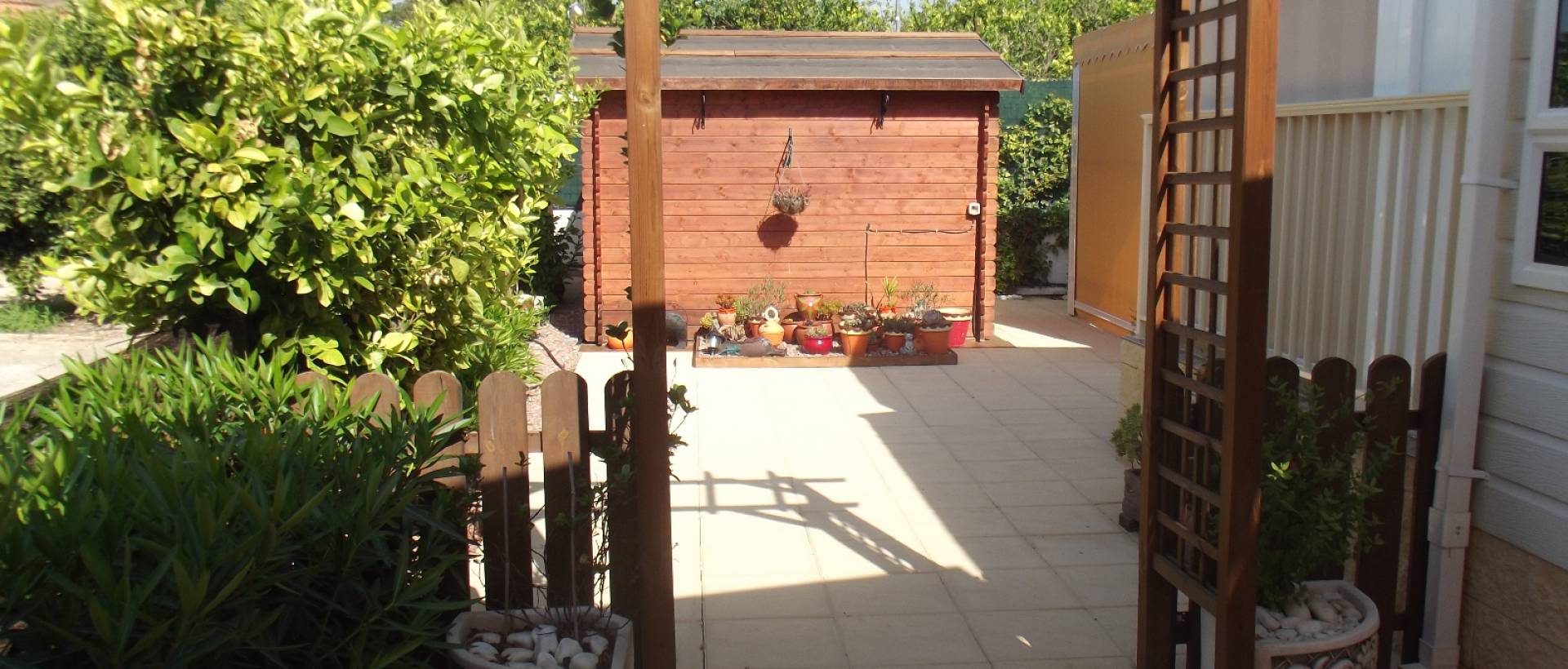 Resale - Villa - Albatera