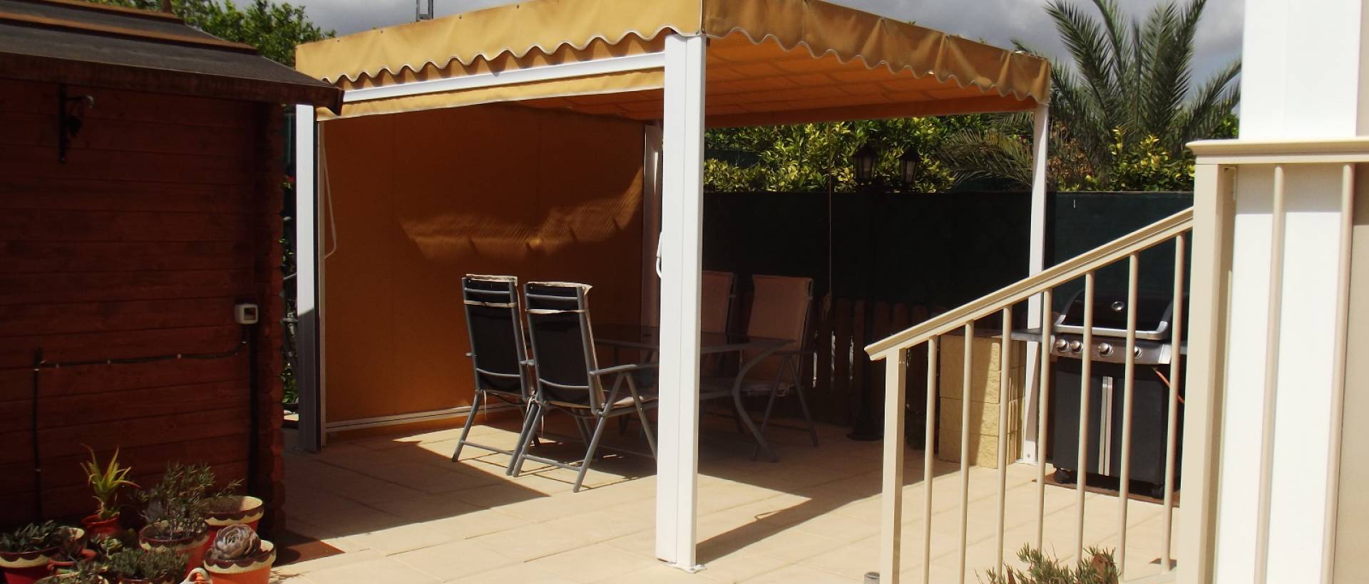 Resale - Villa - Albatera