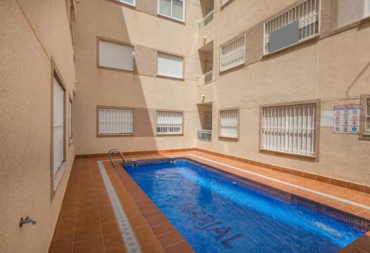 Swimming pool | Apartment with pool for sale in Formentera