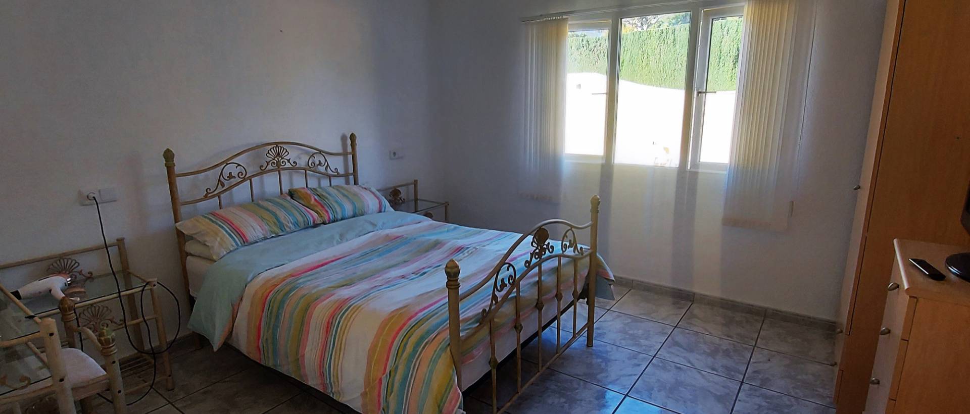 Resale - Finca / Country Property - Polop