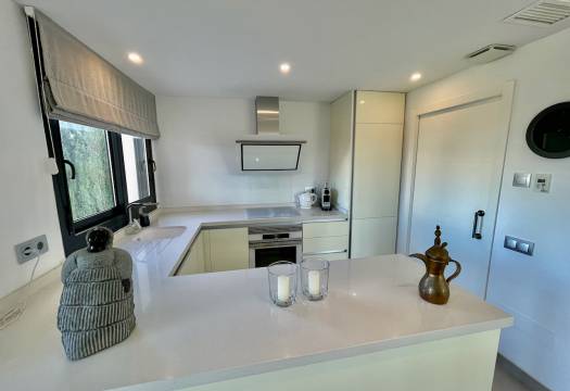 Resale - Villa - Entre Naranjos