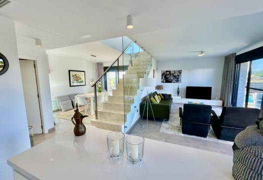 Resale - Villa - Entre Naranjos