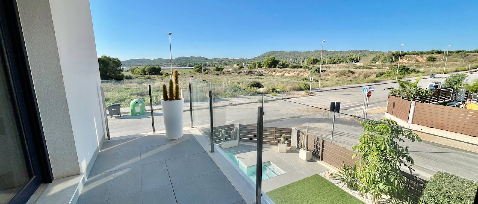 Resale - Villa - Entre Naranjos