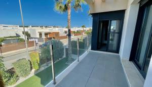 Resale - Villa - Entre Naranjos