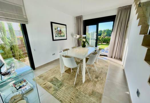 Resale - Villa - Entre Naranjos
