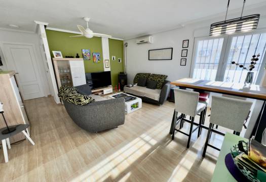 Resale - Villa - Lo Crispin