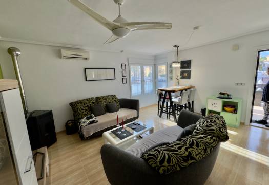 Resale - Villa - Lo Crispin