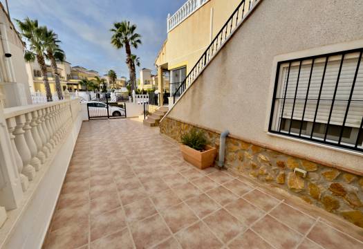 Resale - Villa - Lo Crispin