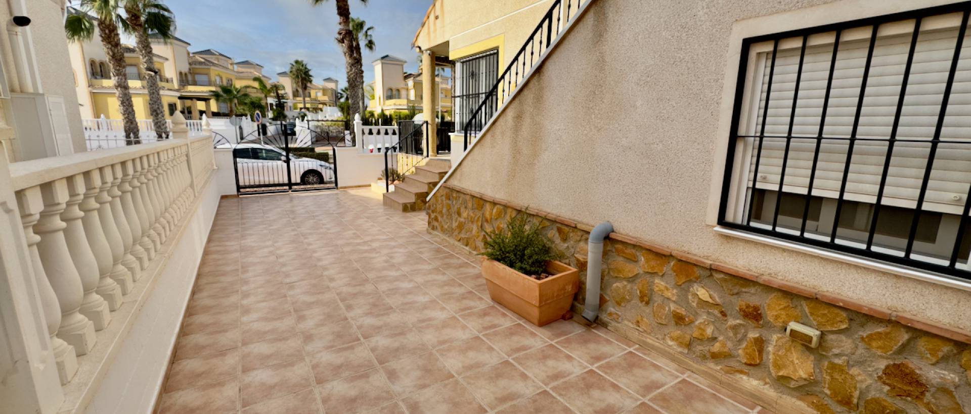 Resale - Villa - Lo Crispin