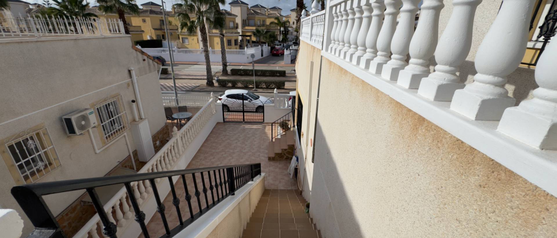Resale - Villa - Lo Crispin
