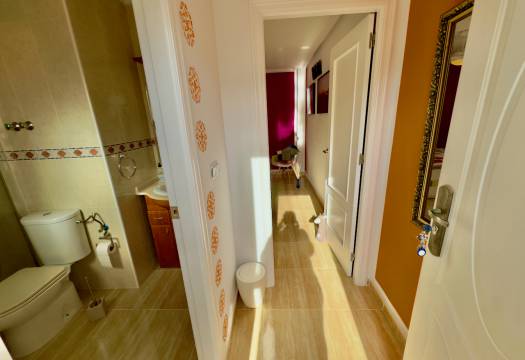 Resale - Villa - Lo Crispin