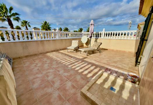 Resale - Villa - Lo Crispin