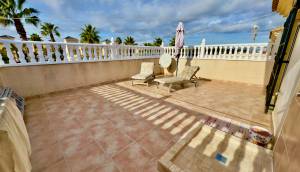 Resale - Villa - Lo Crispin