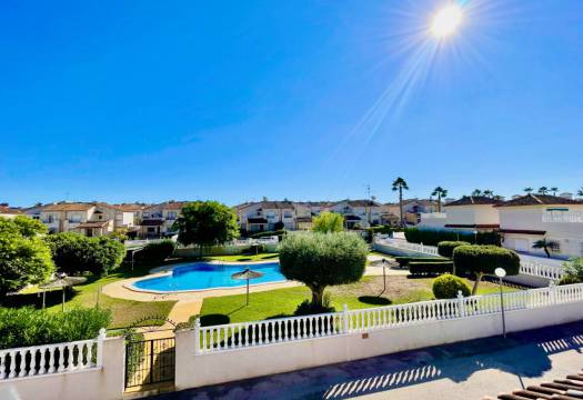 Resale - Villa - Lo Crispin