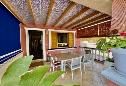 Resale - Villa - Guardamar del Segura