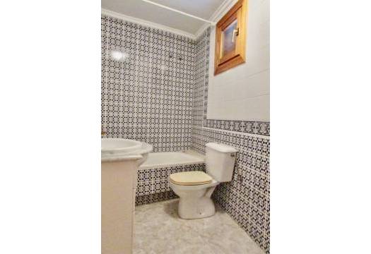 Resale - Villa - Guardamar del Segura