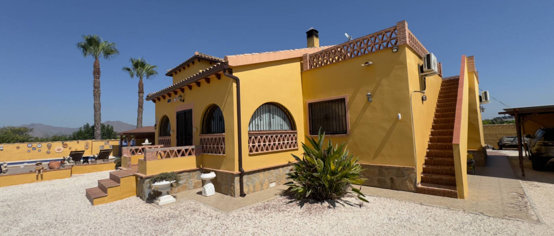 Resale - Finca / Country Property - Orihuela