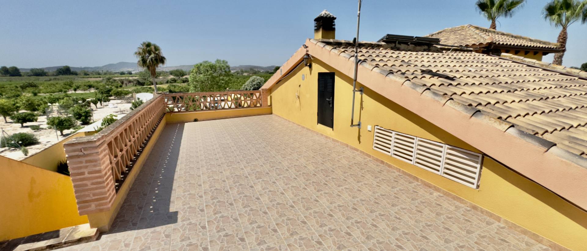 Resale - Finca / Country Property - Orihuela