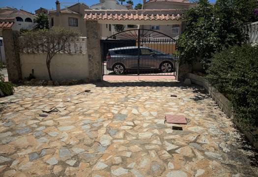 Resale - Villa - Ciudad Quesada