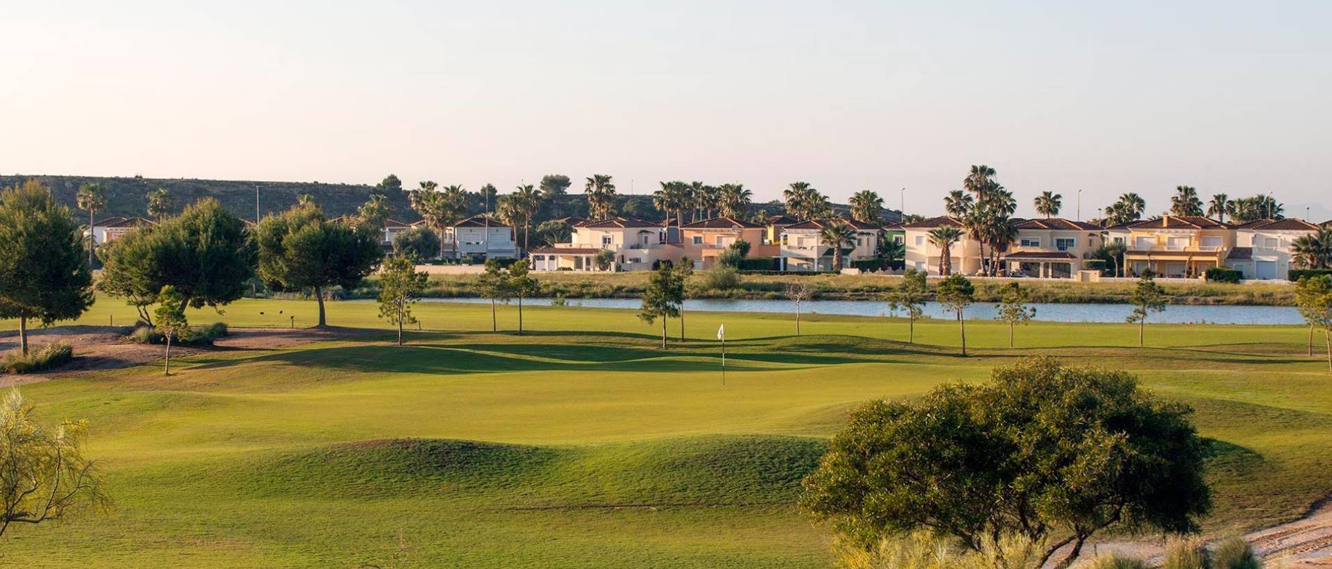 Obra Nueva - Adosado - BAÑOS Y MENDIGO - Altaona golf and country village