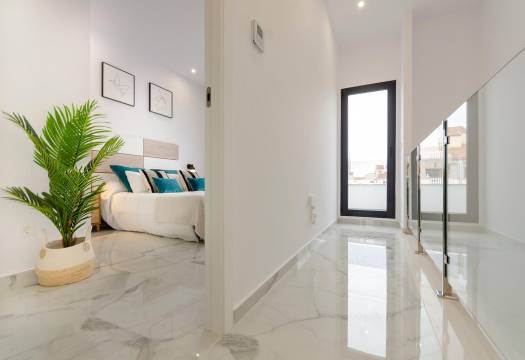 Obra Nueva - Villa - Torrevieja - Torretas