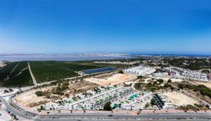 Obra Nueva - Adosado - Torrevieja - Lago jardin