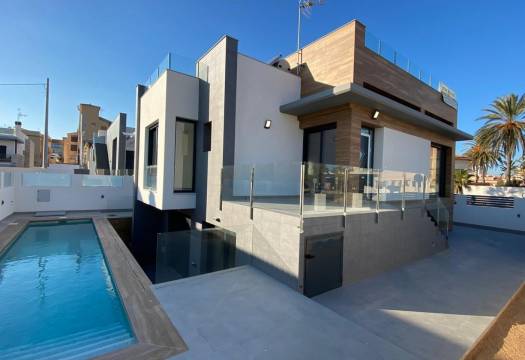 Villa - Obra Nueva - Torrevieja - La Mata