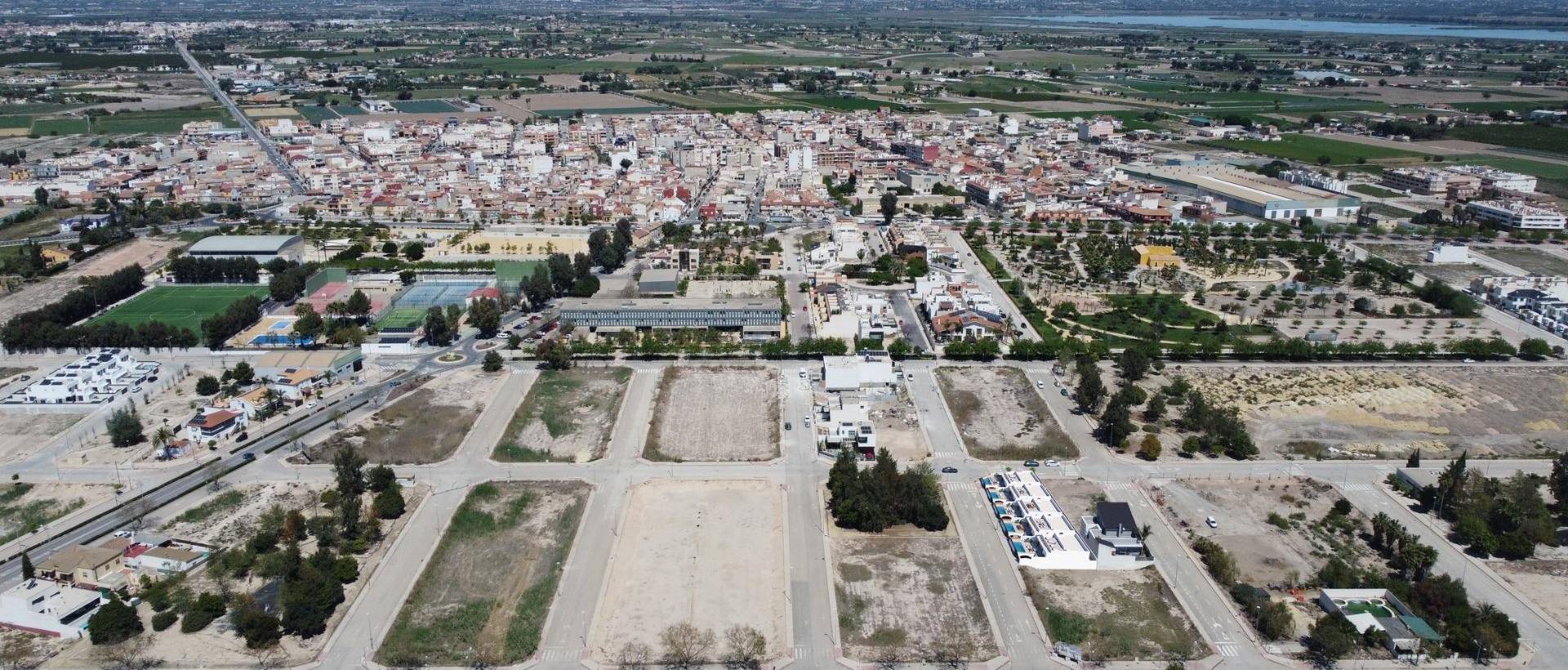 Obra Nueva - Villa - Dolores - polideportivo