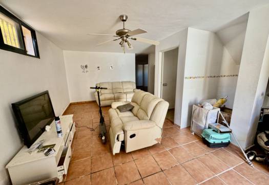 Resale - Villa - Lo Crispin