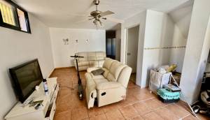 Resale - Villa - Lo Crispin