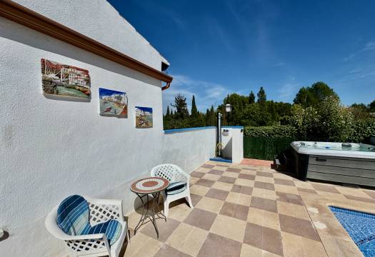 Reventa - Villa - 