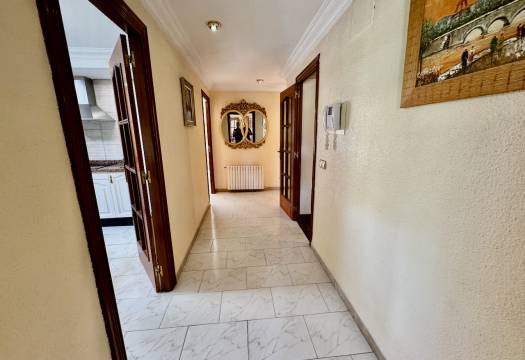 Reventa - Villa - 