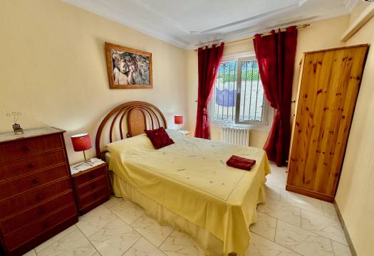 Reventa - Villa - 