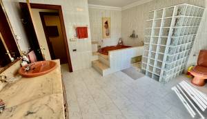 Resale - Villa - 