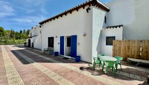 Reventa - Villa - 