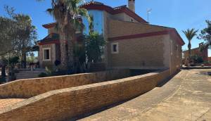 Reventa - Finca / Casa de Campo - Los Montesinos