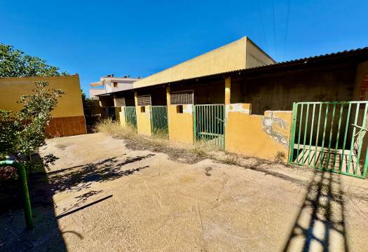 Reventa - Finca / Casa de Campo - Los Montesinos