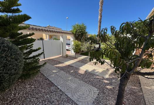 Resale - Villa - Rojales