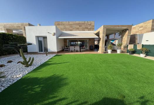 Resale - Villa - Algorfa - La Finca Resort