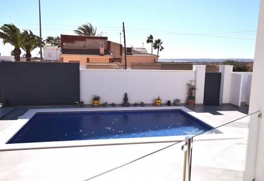 Resale - Villa - Ciudad Quesada